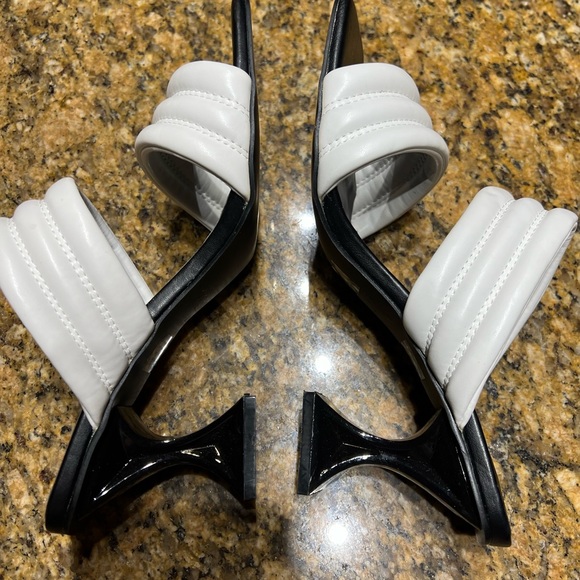 TORGEIS New York Size  10 - Picture 11 of 13